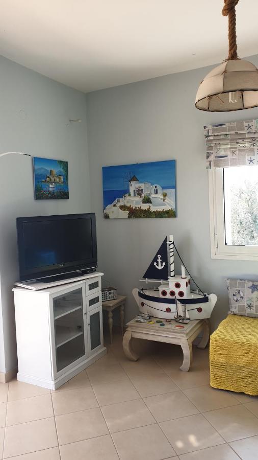 Pogonia Panorama Apartment Palairos Bagian luar foto